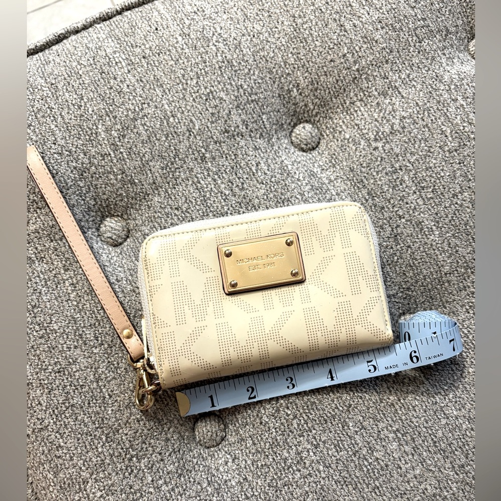 Michael Kors Cream Clutch with Gold Hardware